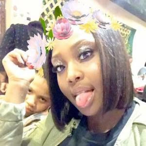 Meet your Posher, Asya